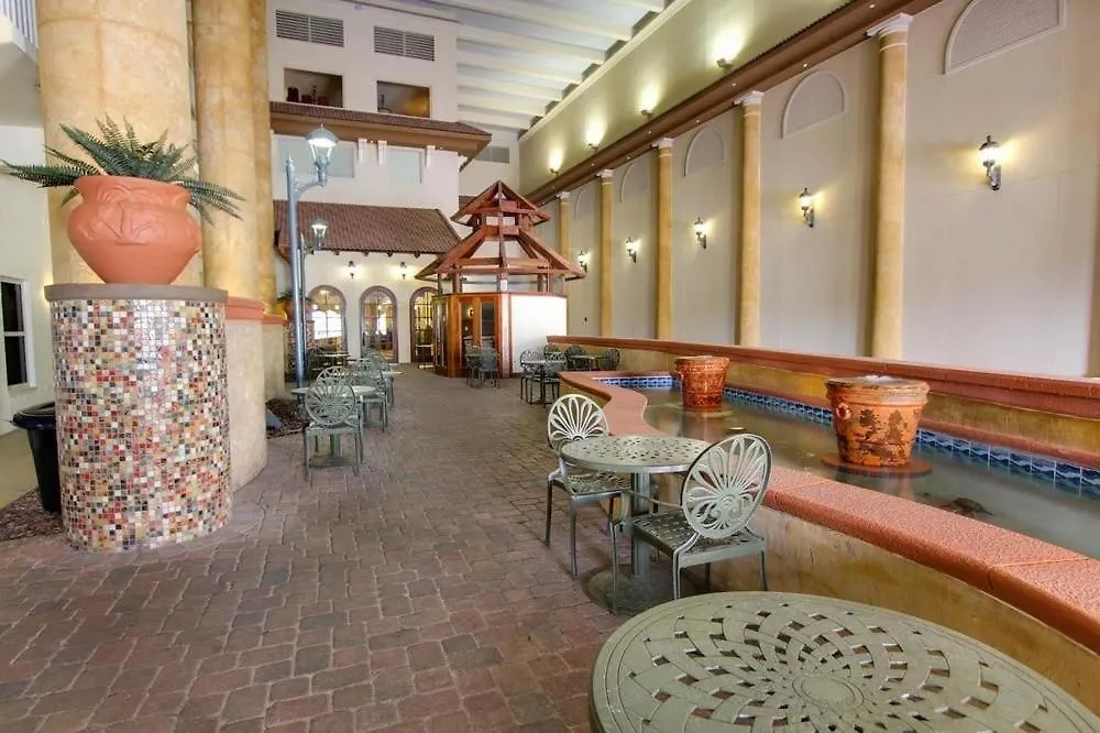 Shores Of Panama 1211- Sleeps 6, Gulf View, Reserved Parking! Free Fun! Condo Panama City Beach 0*,