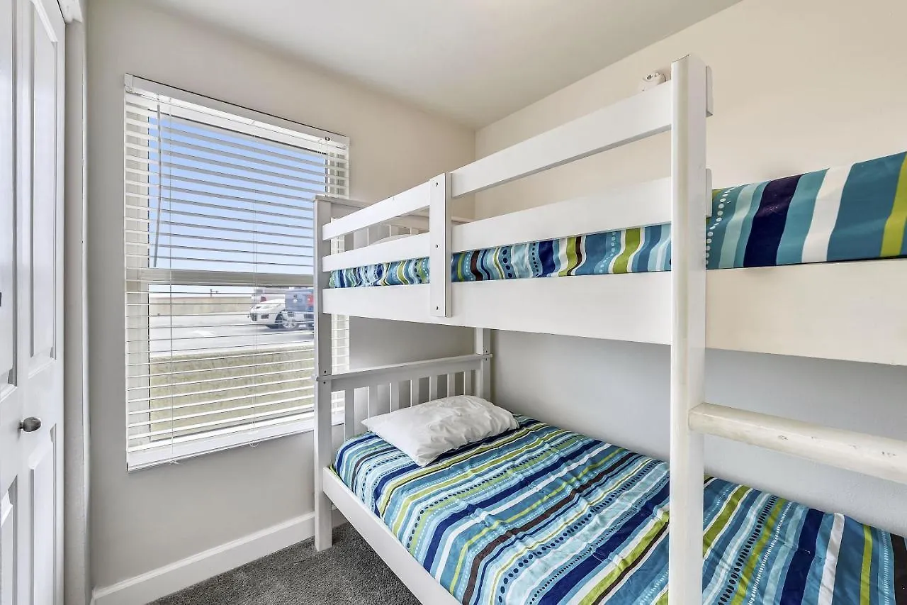 Shores Of Panama 1211- Sleeps 6, Gulf View, Reserved Parking! Free Fun! Condo Panama City Beach 0*,  USA